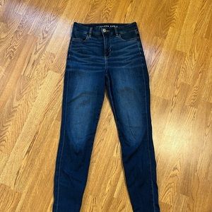 American Eagle High Rise Curvy jeans